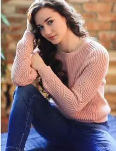 Elite escort service in Segaon for home and hotel visits